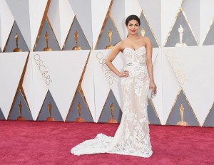 Priyanka Chopra, Oscars, 2016, Academy Awards, Liev Schreiber, Margaret Sixel
