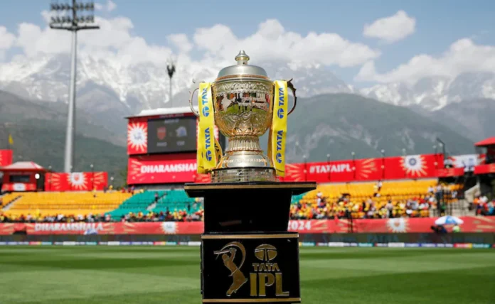 bqtub3b8_ipl-trophy-_625x300_08_July_25